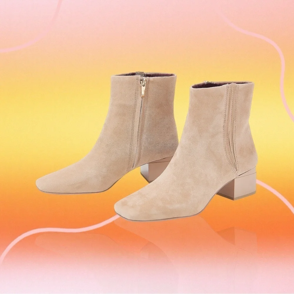 Franco Sarto ‘Waxtona’ Beige / Nude Genuine Suede Block Heel Ankle Boots Size 9